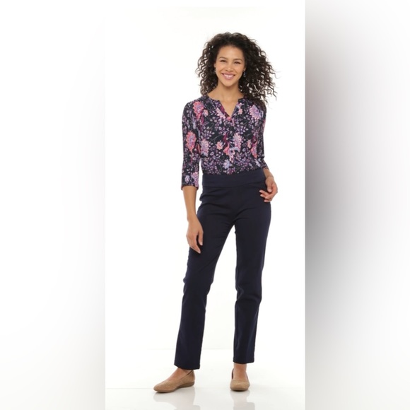 Pull-On Straight Leg Pants - Picture 4 of 8